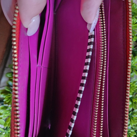 Henri Bendel Zippy Long Wallet Orange - Picture 10 of 12